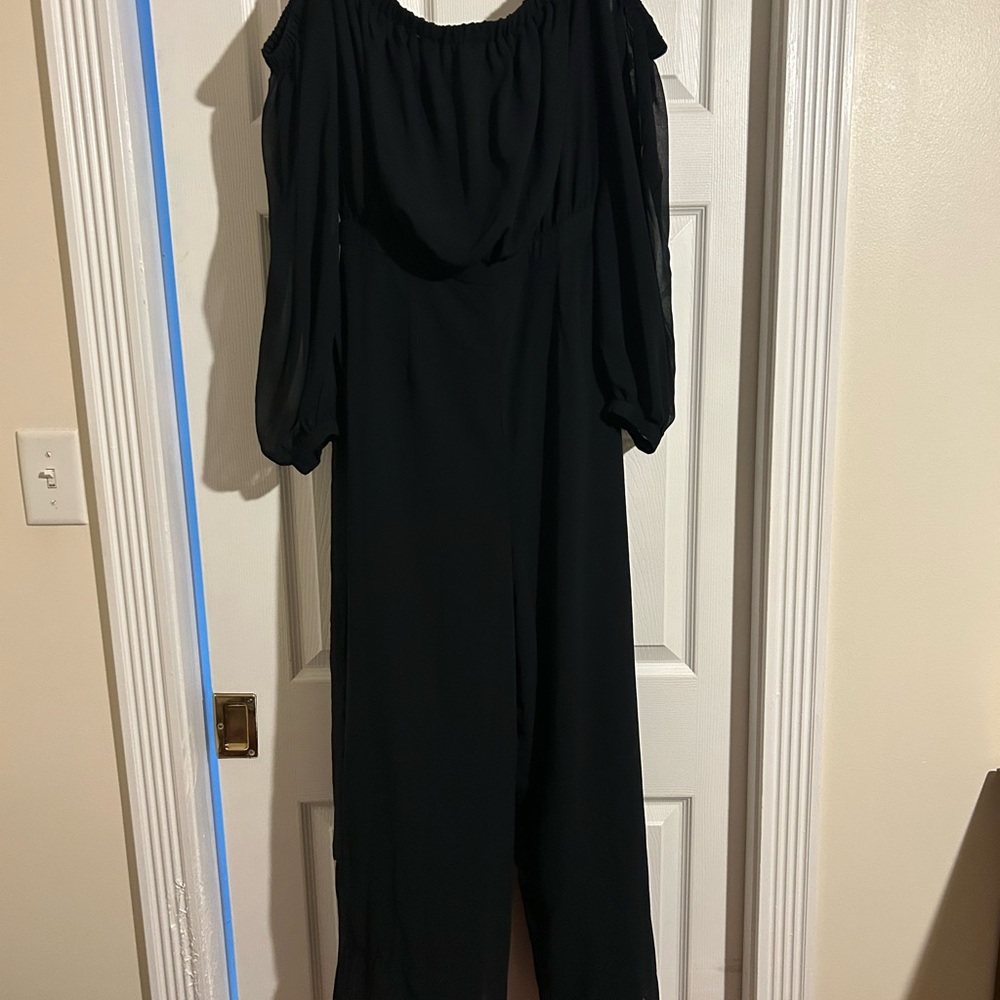 Elegant Black Off-Shoulder Jumpsuit